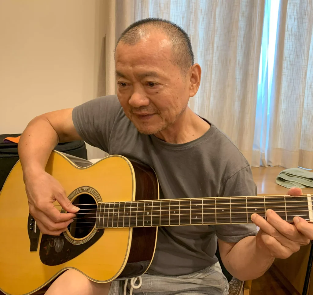顏先生 退休人士